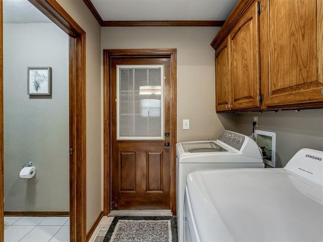 9921 Casa Linda, Oklahoma City, OK 73139