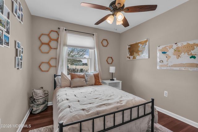 9 Ivy Place, Howell, NJ 07731