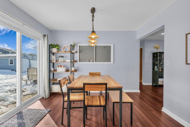 9 Ivy Place, Howell, NJ 07731