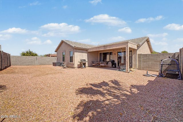 7613 E DOVER Street, Mesa, AZ 85207