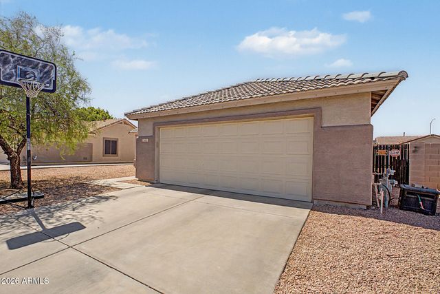 7613 E DOVER Street, Mesa, AZ 85207