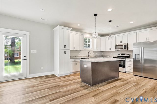 8170 Patrick Henry Blvd, Mechanicsville, VA 23116