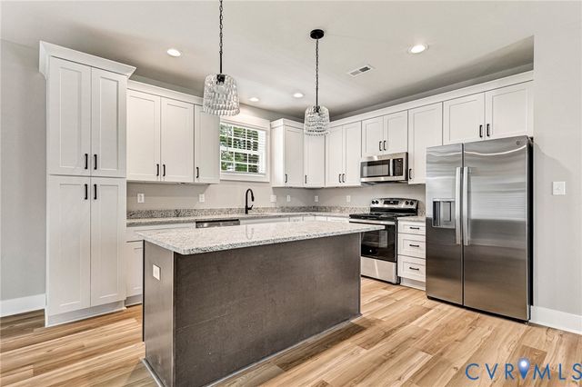8170 Patrick Henry Blvd, Mechanicsville, VA 23116