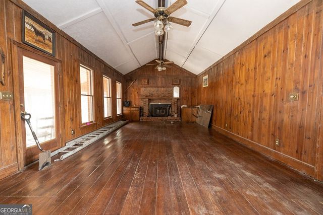8 Old Chestnut Street, Lumpkin, GA 31815