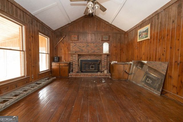 8 Old Chestnut Street, Lumpkin, GA 31815