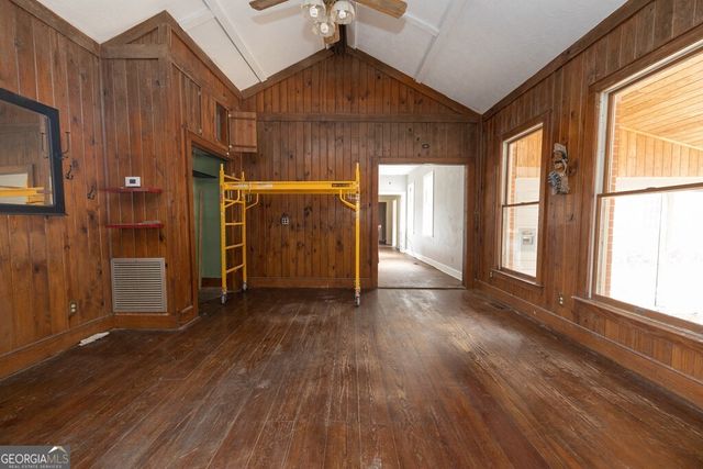 8 Old Chestnut Street, Lumpkin, GA 31815