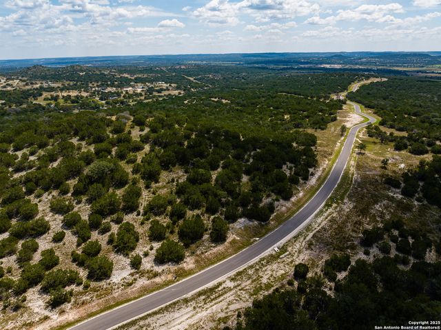 256 Dark Sky Path, Kerrville, TX 78028