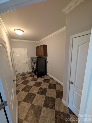 11811 Moores Chapel Road, Charlotte, NC 28214