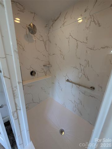 11811 Moores Chapel Road, Charlotte, NC 28214