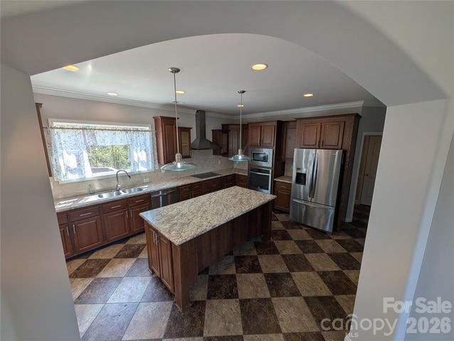 11811 Moores Chapel Road, Charlotte, NC 28214