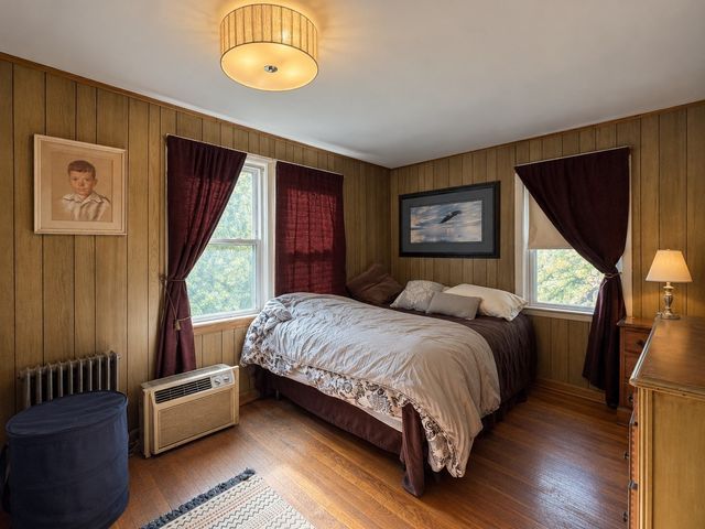 18 Primrose Dr, Seekonk, MA 02771