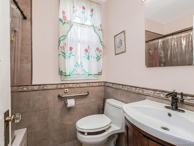 139-37 87th Road, Jamaica, NY 11435