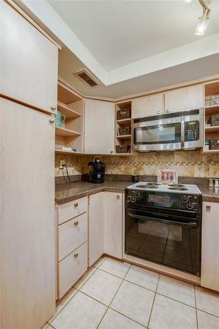 404 S BEACH STREET 503, Daytona Beach, FL 32114