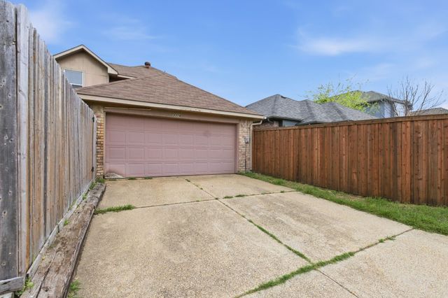 2314 Weatherby Drive, Mesquite, TX 75181