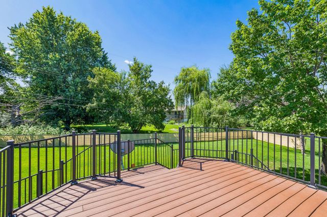 4748 Erickson Drive, New Hope, MN 55428
