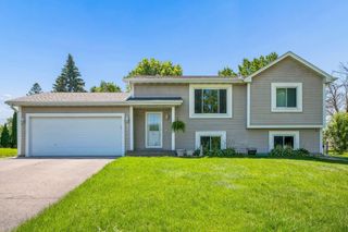 4748 Erickson Drive, New Hope, MN 55428