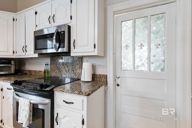 106 Black Oak Way, Daphne, AL 36526