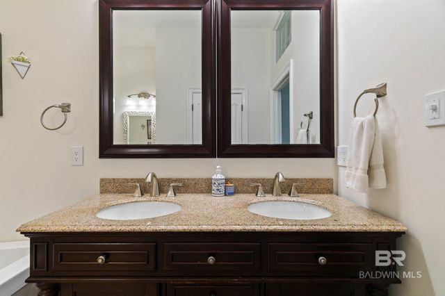 106 Black Oak Way, Daphne, AL 36526