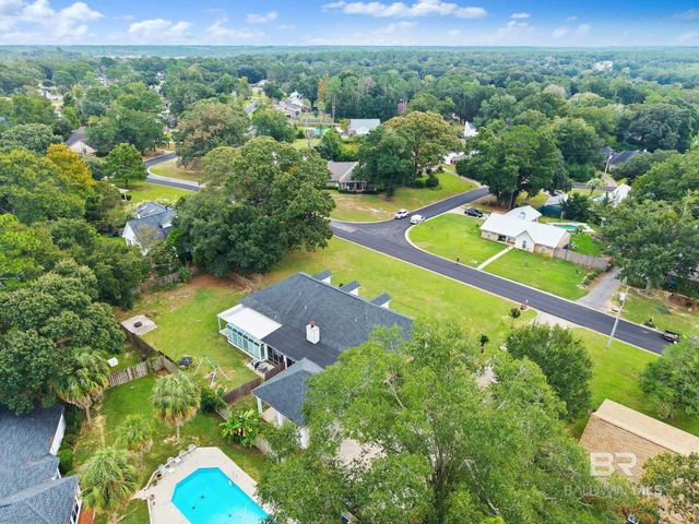 106 Black Oak Way, Daphne, AL 36526