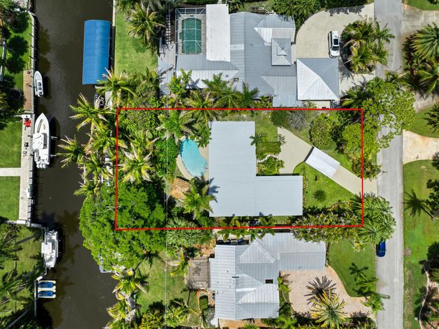 505 SW North Carolina Drive, Stuart, FL 34994