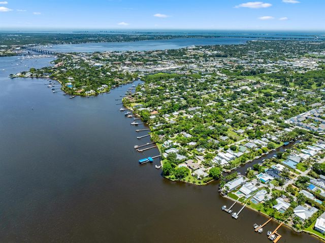 505 SW North Carolina Drive, Stuart, FL 34994