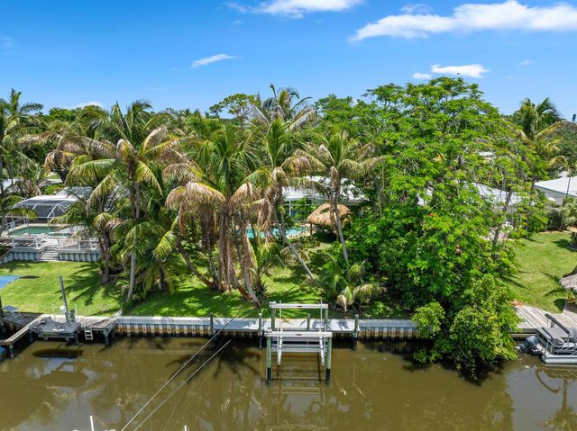 505 SW North Carolina Drive, Stuart, FL 34994