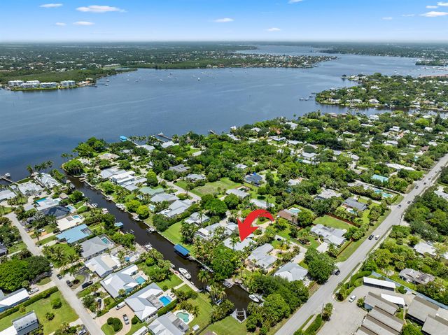 505 SW North Carolina Drive, Stuart, FL 34994