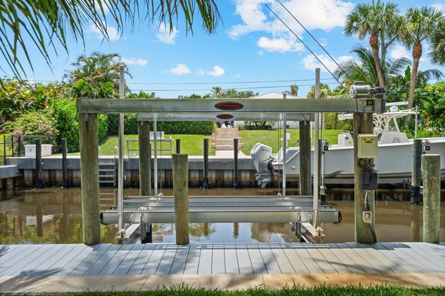 505 SW North Carolina Drive, Stuart, FL 34994