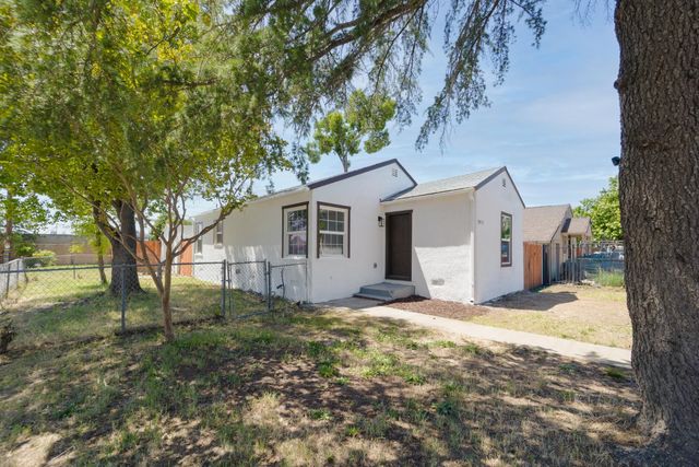 3972 17th Ave, Sacramento, CA 95820