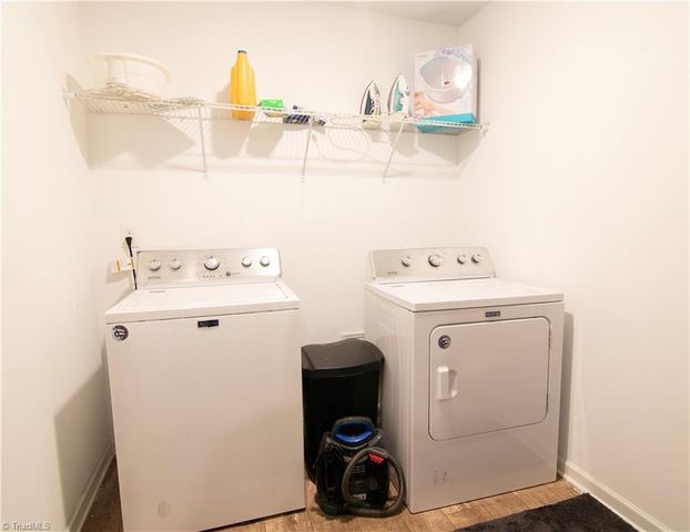 121 Asbury Place, Lexington, NC 27295