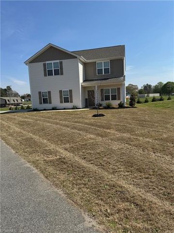 121 Asbury Place, Lexington, NC 27295