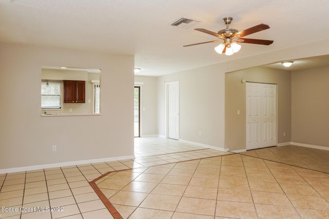 1658 Wainwright Street SE, Palm Bay, FL 32909