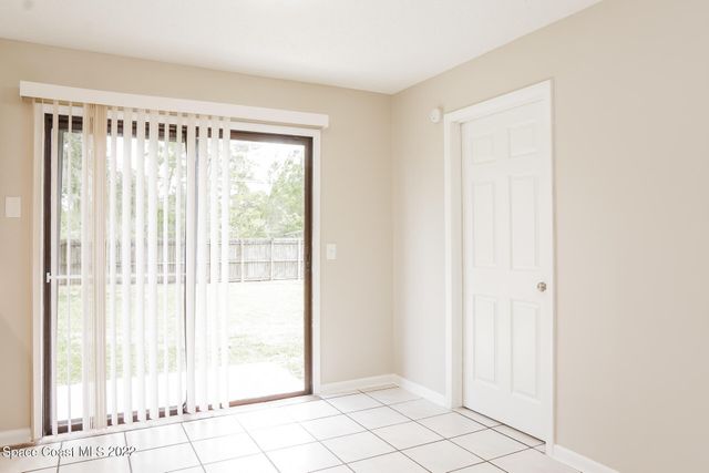 1658 Wainwright Street SE, Palm Bay, FL 32909