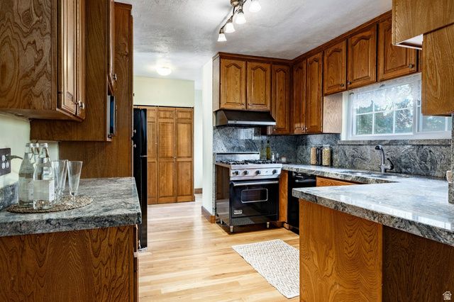 1480 E YALE AVE, Salt Lake City, UT 84105