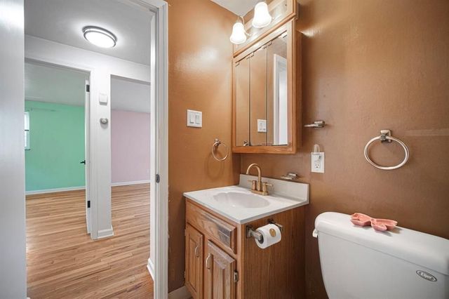 4704 Woodhill DRIVE, Munhall, PA 15120
