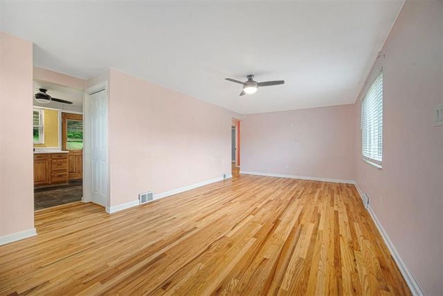 4704 Woodhill DRIVE, Munhall, PA 15120