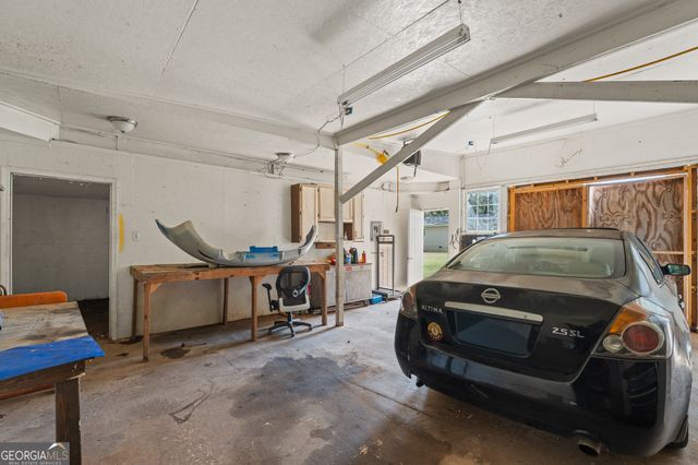 1911 Barnesville Road, Griffin, GA 30224