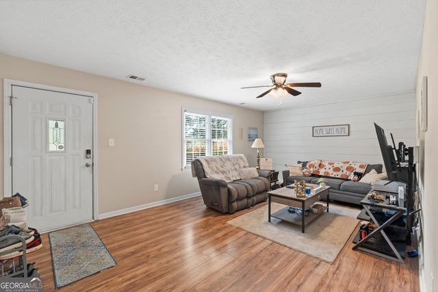 1911 Barnesville Road, Griffin, GA 30224