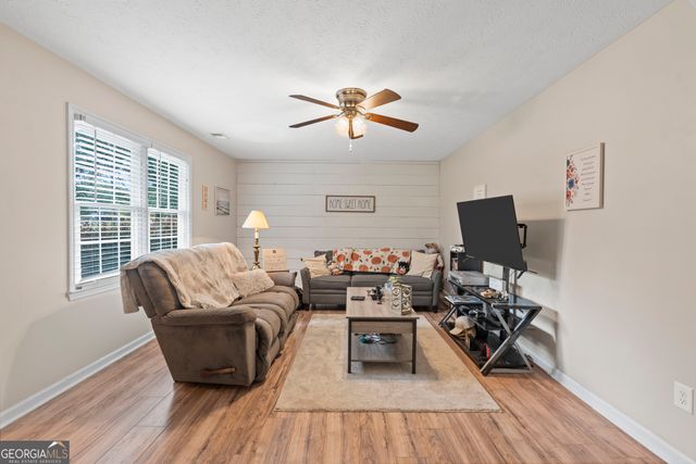 1911 Barnesville Road, Griffin, GA 30224