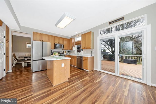 2033 BURNSIDE DR, Frederick, MD 21702