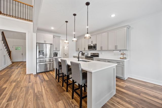 494 Johnston Road, Mcdonald, TN 37353