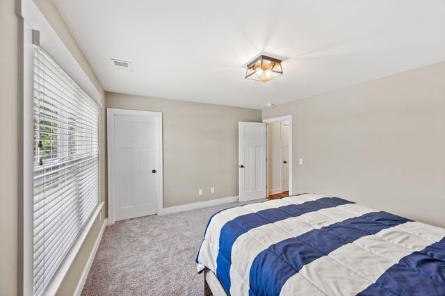 494 Johnston Road, Mcdonald, TN 37353