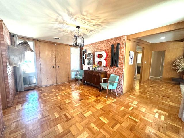 1408 Borger, Plainview, TX 79072