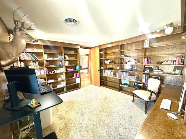 1408 Borger, Plainview, TX 79072