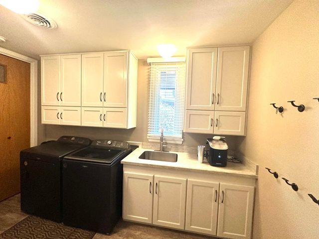 1408 Borger, Plainview, TX 79072