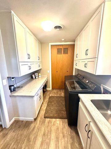 1408 Borger, Plainview, TX 79072