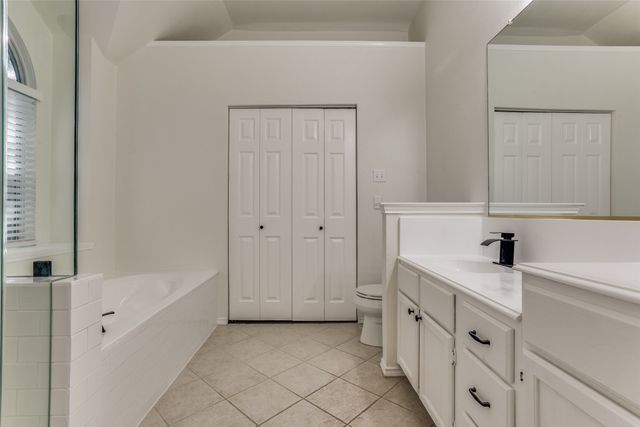 6826 Conestoga Drive, Rowlett, TX 75089