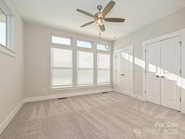 1229 E 34th Street CSW0421, Charlotte, NC 28205