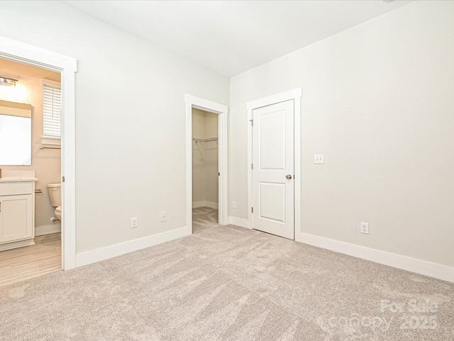 1229 E 34th Street CSW0421, Charlotte, NC 28205