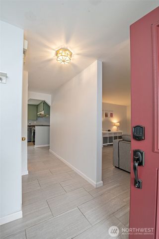 4348 E E Street, Tacoma, WA 98404